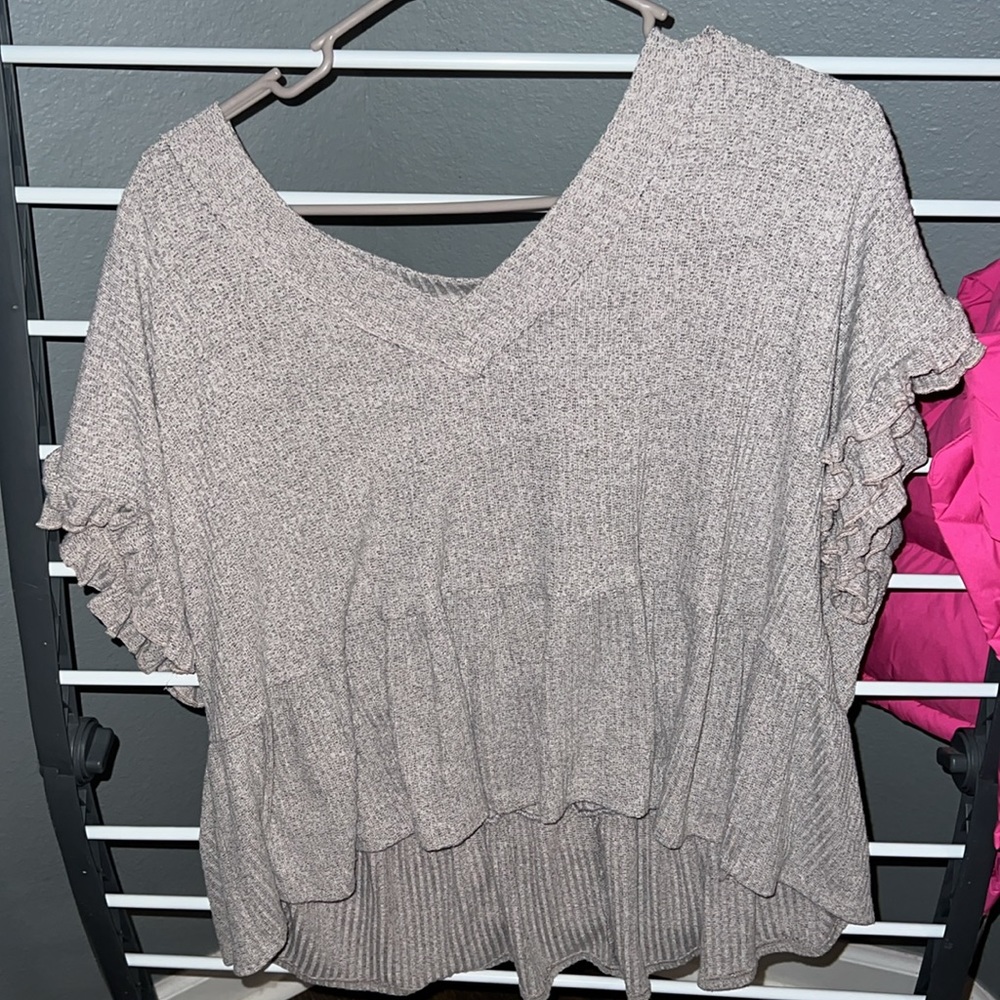 Boutique flowy top